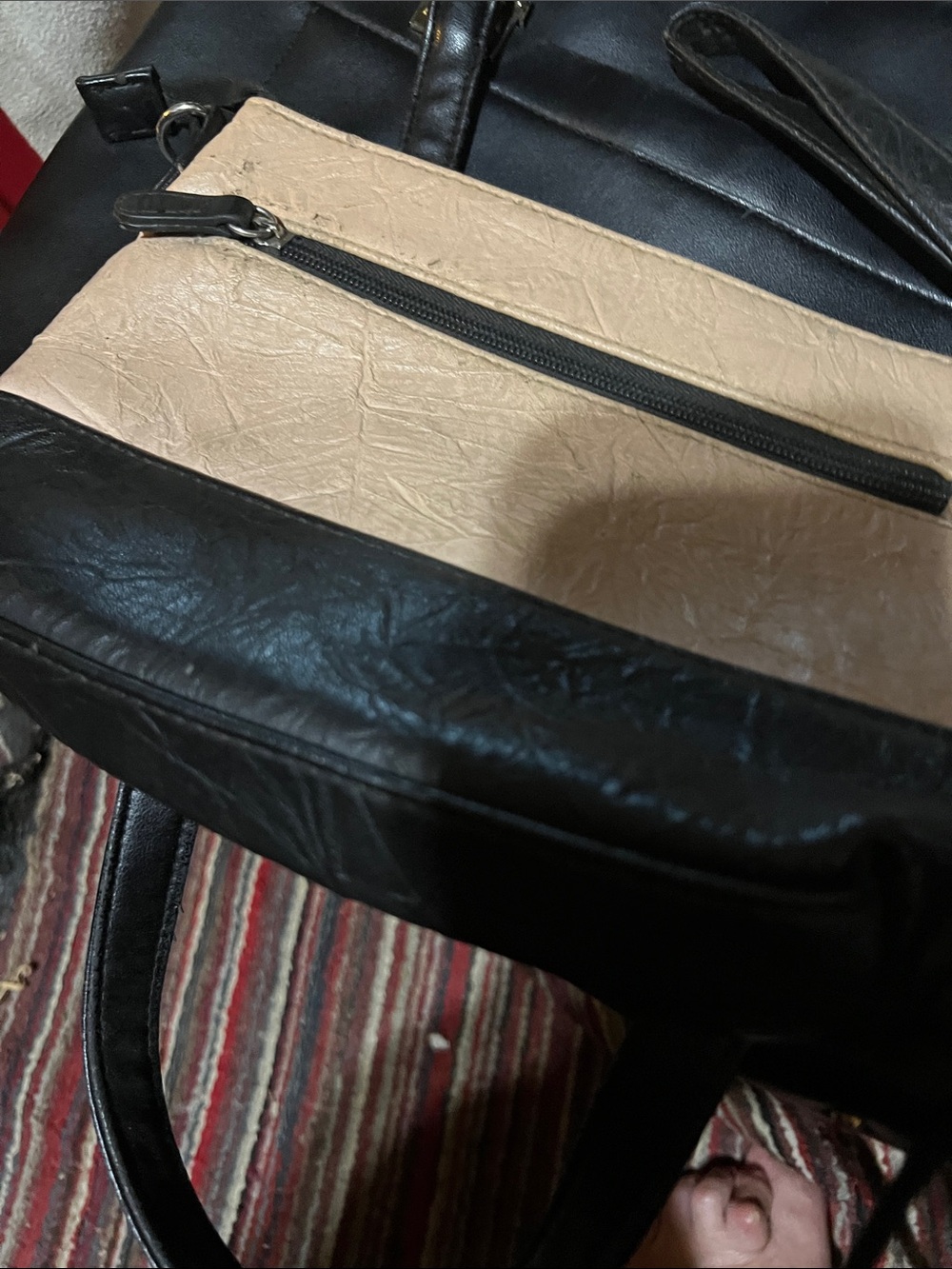 Purse - Picture 3 of 3